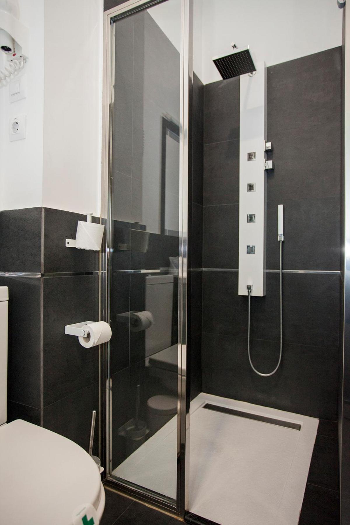 Alhambra Suites Madrid Eksteriør billede