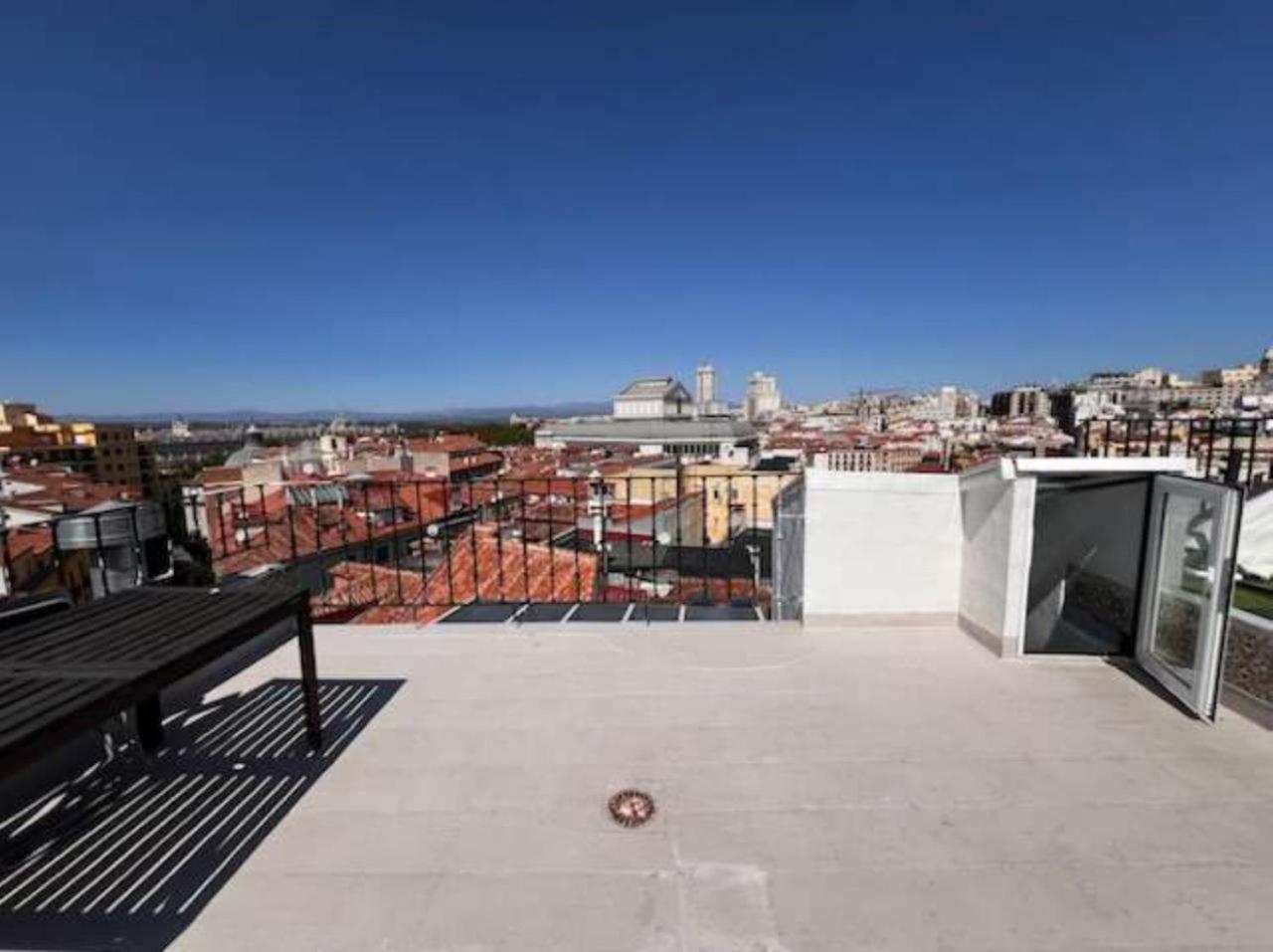Alhambra Suites Madrid Eksteriør billede