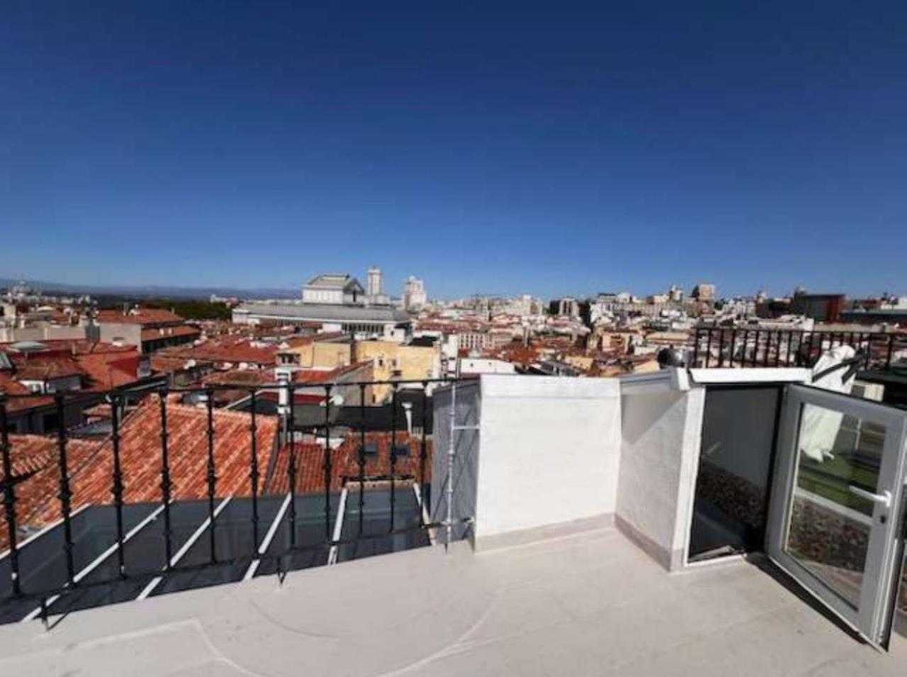 Alhambra Suites Madrid Eksteriør billede